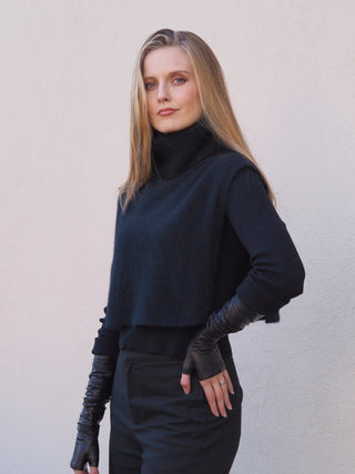 YASMINE Lammas | Vuoriton | Black