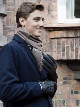 MAX Peura | Kashmir | Black