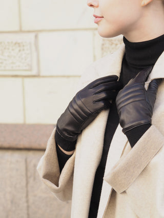 BETTINA Lammas | Silkki | Black