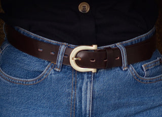 RENATA Nahkavyö | Kasviparkittu Nauta | Dark Brown / Gold