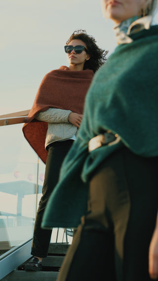 VUONO Huiviponcho | Merino-Possum | Paua