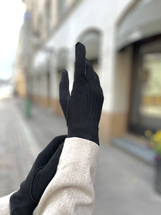 AUNE Poro | Vuoriton | Black