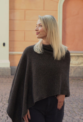 VUONO Huiviponcho | Merino-Possum | Kauri