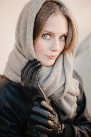 ILONA | Lammas | Silkki | Musta