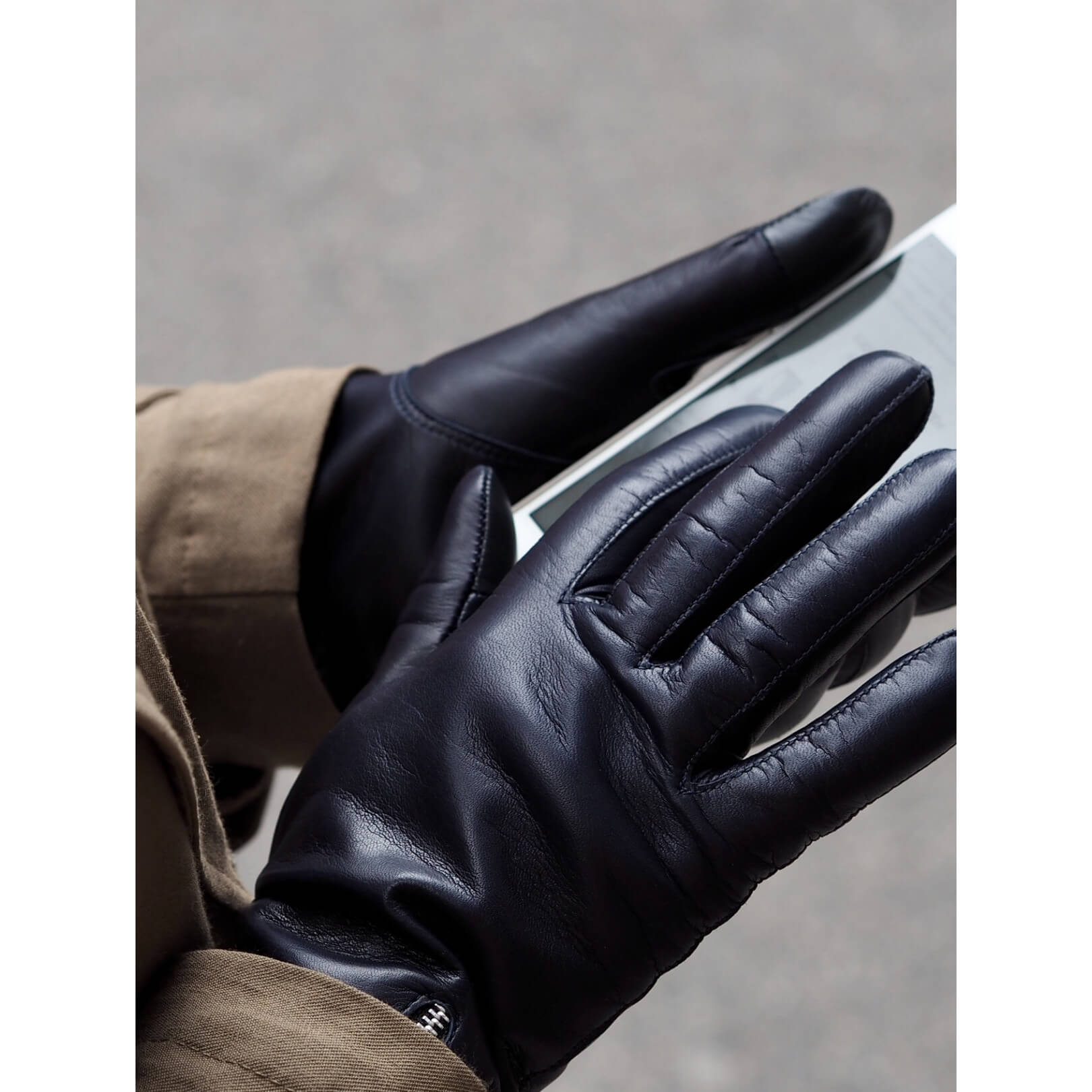 CRAZY HORSE II by GRANDOE Rugged Style 100% Deerskin Leather Gloves for Men Micropile Lining