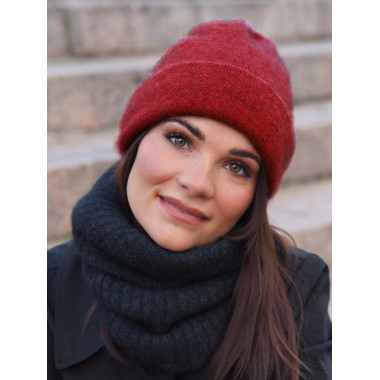 SAANA Beanie | Merino-Possum | Sangria