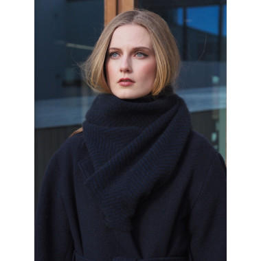 VEGA Scarf | Merino-Possum | Black / Maritime