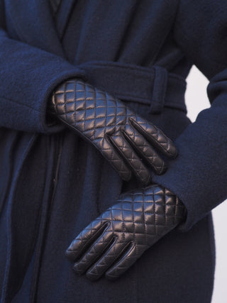Women's light leather gloves