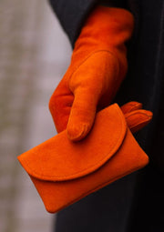 Katso lompakot ja korttikotelot