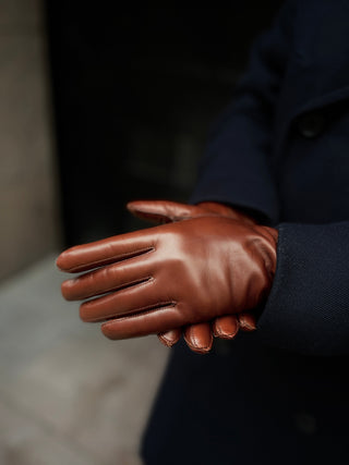 Short-Fingered Gloves