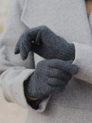 ONNI Sormikkaat | Merino-Possum | Charcoal Grey