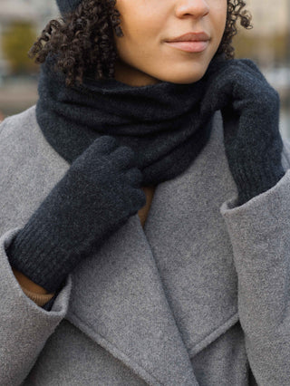 ONNI Sormikkaat | Merino-Possum | Charcoal Grey
