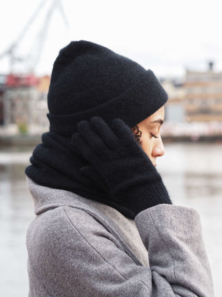 ONNI Sormikkaat | Merino-Possum | Black
