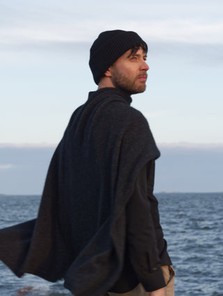 VUONO Huiviponcho | Merino-Possum | Charcoal Grey