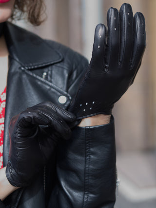ANASTASIA | Lammas | Vuoriton | Black