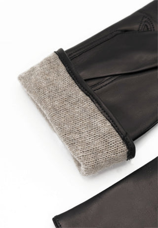 Stella Lammas | Villa | Black