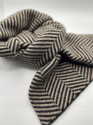 VEGA Huivi | Merino-Possum | Black / Oyster