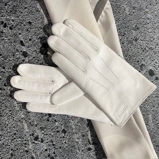 COLUMBA Silkkihuivi | 70 x 70 cm | Ivory