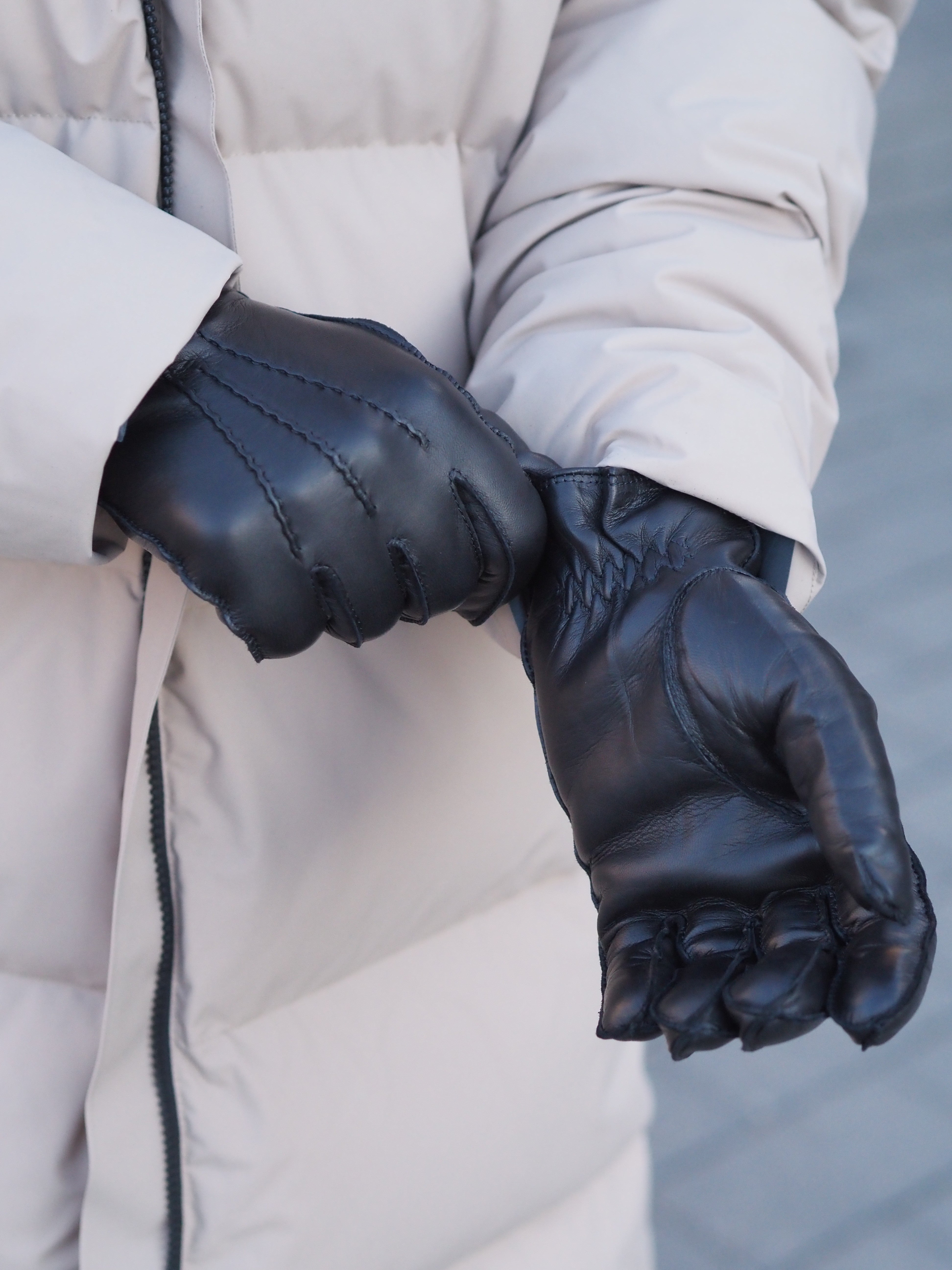 MIIKKA Gefütterte Lederhandschuhe Herren – Schwarz