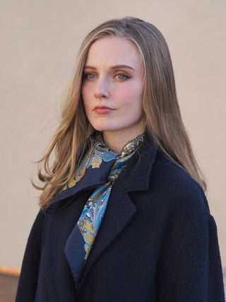 DANNA Silkkihuivi | 70x70 | Navy