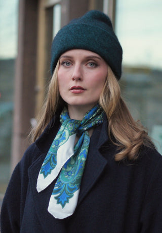 DANNA Silkkihuivi | 70x70 | Green