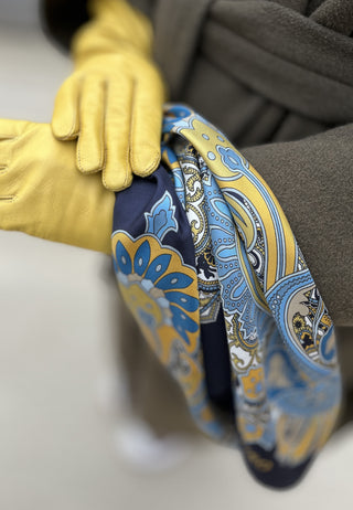 DANNA Silkkihuivi | 70x70 | Navy