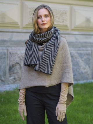 VEGA Huivi | Merino-Possum | Black / Oyster