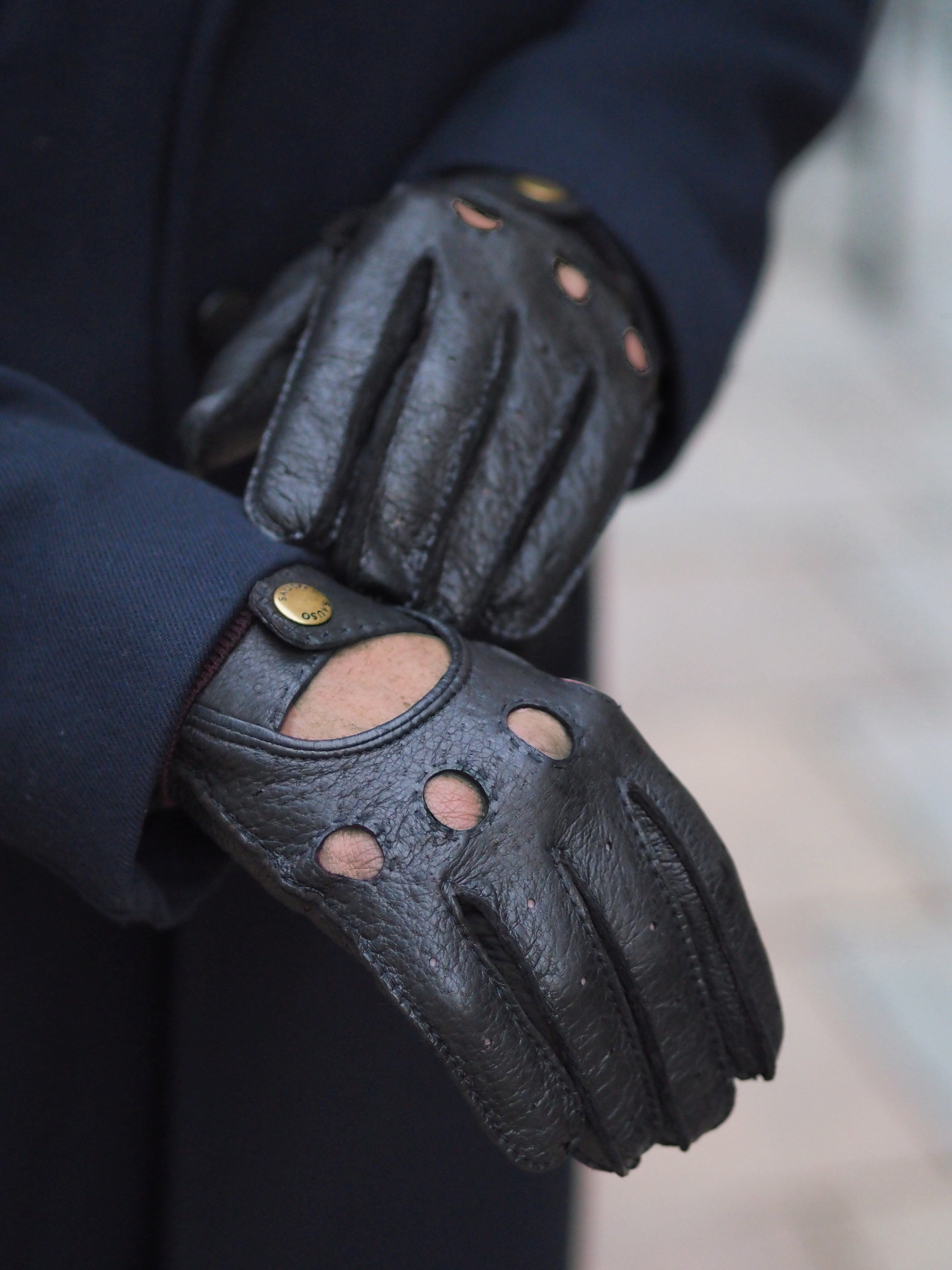 GUSTAV Peccary Driving Gloves – Black