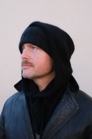 HILE | Neulehuppu | Merino-Possum | Black