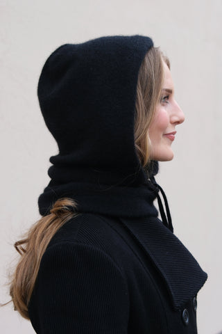 HILE | Neulehuppu | Merino-Possum | Black