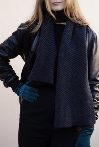 LEEA Poro | Kashmir | Petrol