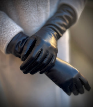 Lempi 8" Lammas | Silkki | Black