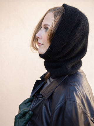 SISU Tube Scarf | Merino-Possum | Black