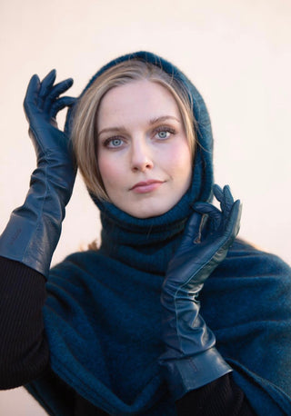 Vuono Huiviponcho | Merino-Possum | Petrol