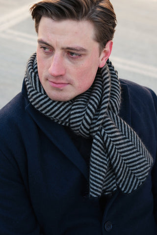 VEGA Huivi | Merino-Possum | Black / Shale grey