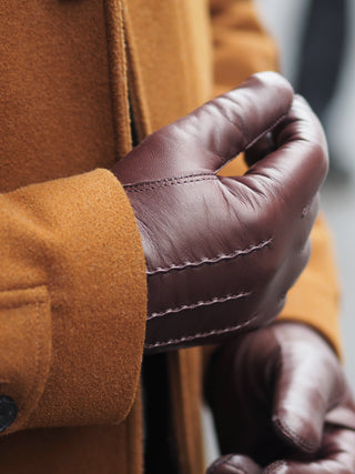 JOEL | Short-fingered | Hairsheep | Cashmere | Castagna